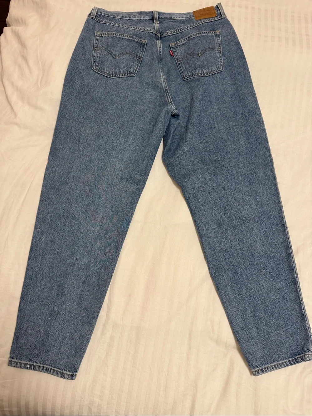 Levis high rise